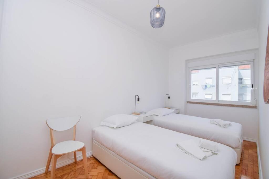 Cozy And Sunny Family Apartment Lisbon Exterior photo